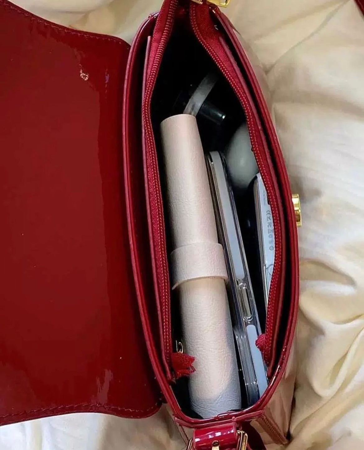 Glossy Buckle Baguette + SlingBag
