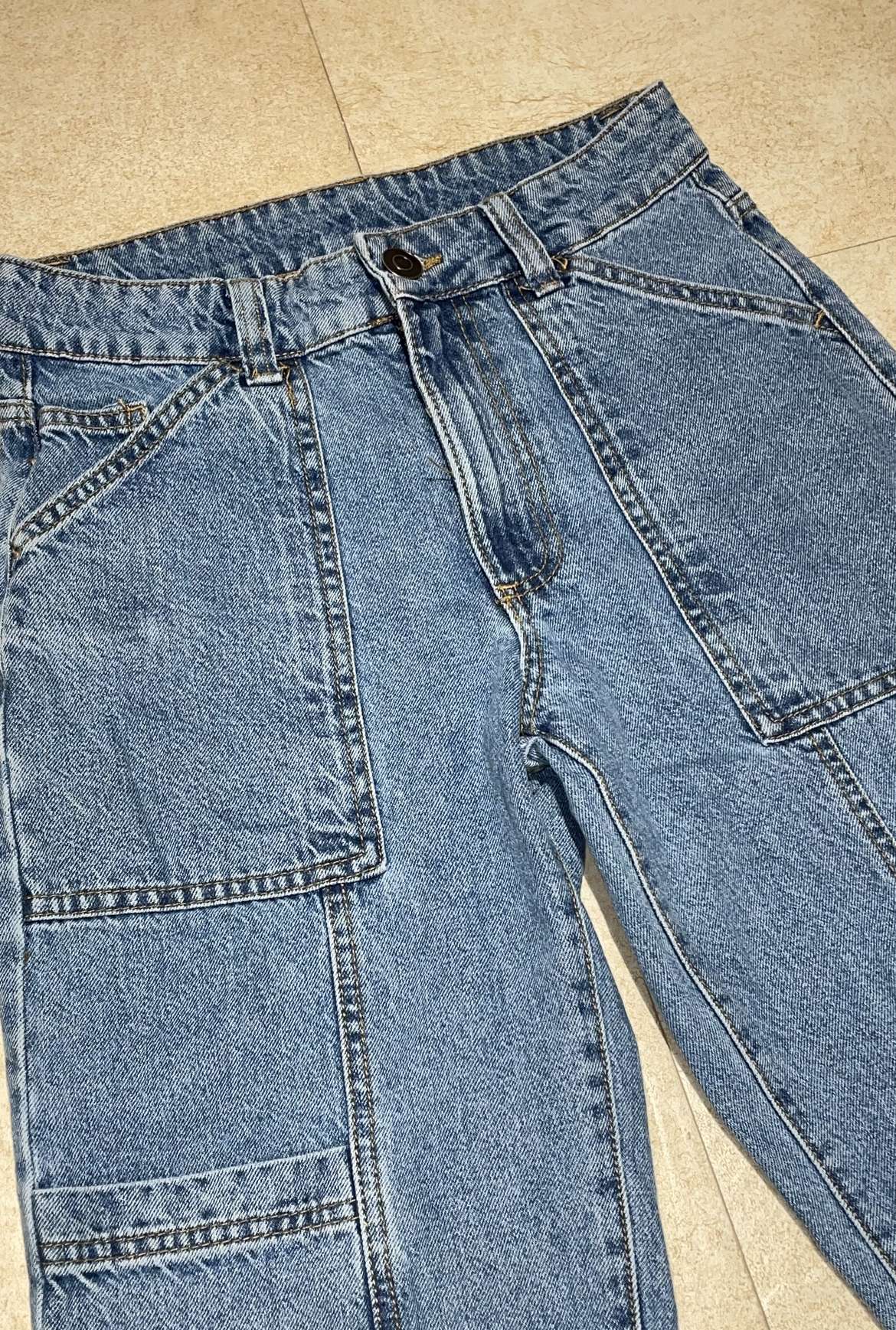 Secret Pocket Straight Denim
